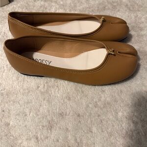 ARoesy Tan Split-Toe Ballet Flats